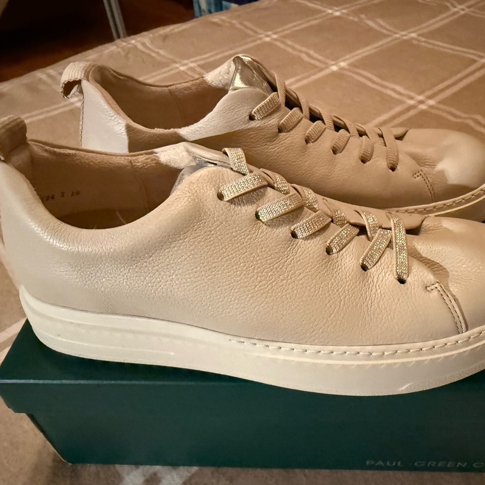 Paul Green Women Beige Leather Sneakers new size 7.5(UK 5)
